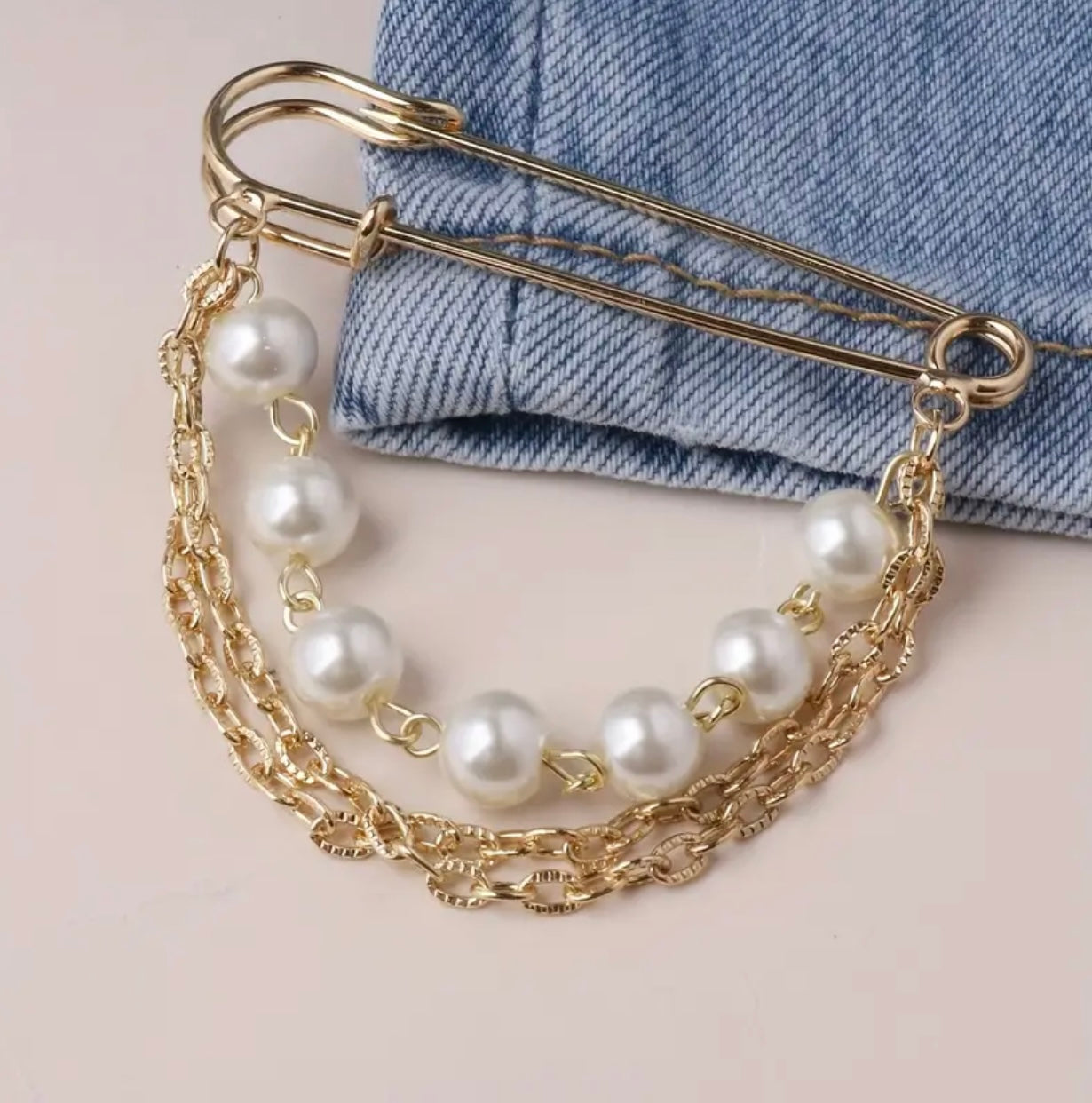 Faux Pearl Pendant